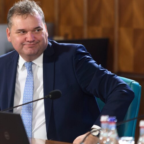 Cseke Attila critică sporurile