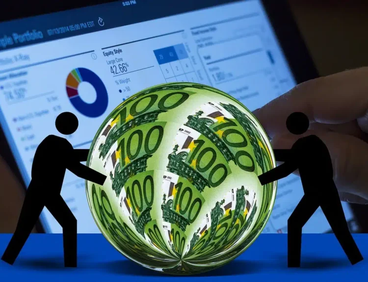 Curs valutar azi: Euro peste 5,07 lei