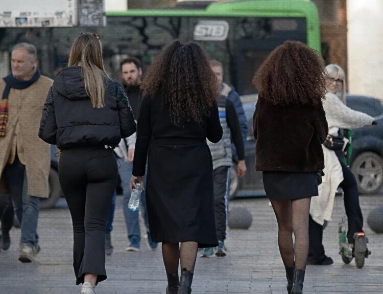 Criza Demografică României