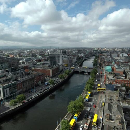 Investește în Irlanda: Oportunități Financiare