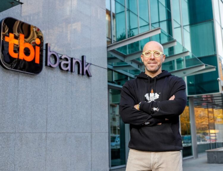 Advent finalizează achiziția tbi bank în Europa de Est