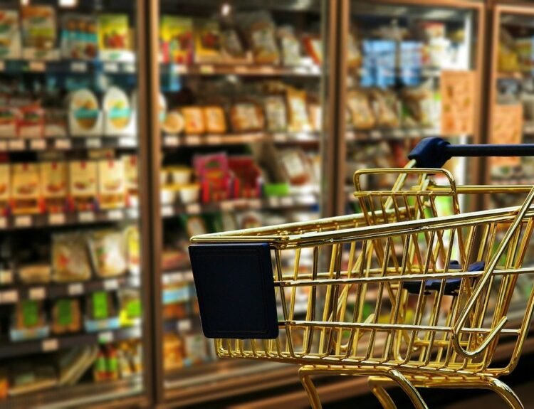 Bătălia retailerilor: Piața locală se transformă după tranzacții enorme