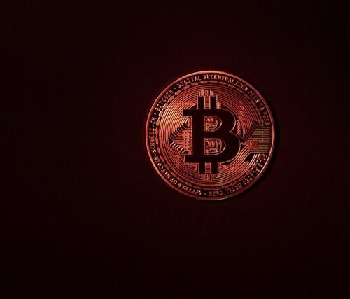 Bitcoin revine pe plus: creștere de 10% într-o zi!