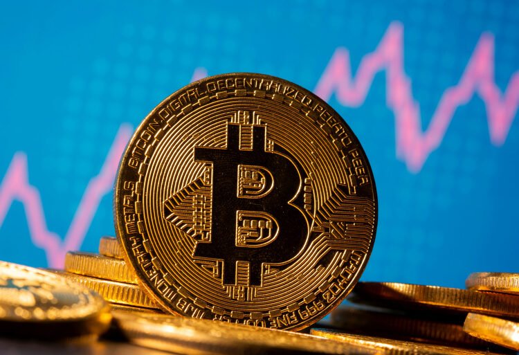 Bitcoin scade sub 80.000 dolari: Piața cripto sub presiune