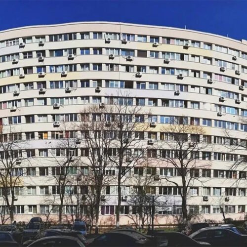 Cel mai mare bloc din România: câte apartamente are?