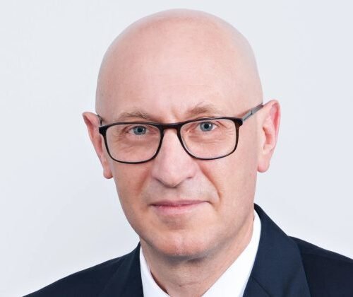 Foști angajați ai Federal Reserve, căutați de băncile centrale