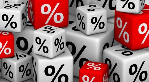 Împrumuturi ieftine: Cum profită românii de scăderea ROBOR