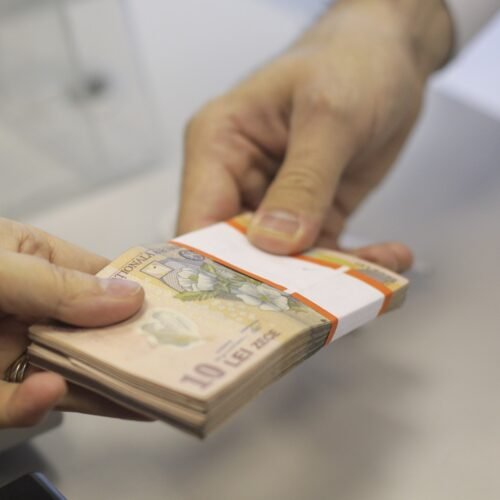 Indigestie investițională: comunele mici și falimentul salarial