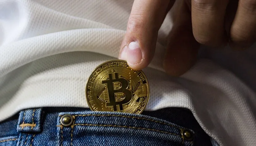 Plătește cafeaua cu Bitcoin dacă ai uitat banii acasă!