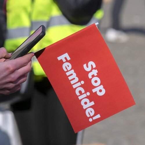 Senatul din România aprobă legea împotriva femicidului și violenței