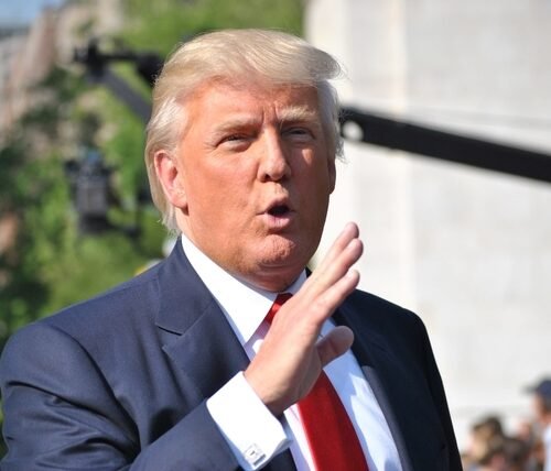 Trump răspunde fervenței după anularea tarifelor de către Curtea Supremă