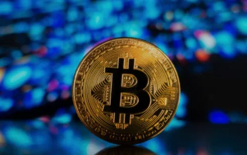 Bitcoin întâmpină obstacole în piața criptomonedelor pe 12 martie