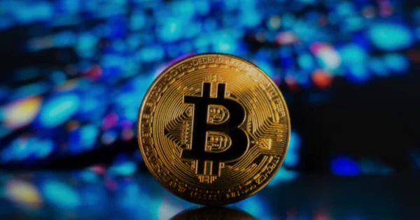 Bitcoin întâmpină obstacole în piața criptomonedelor pe 12 martie