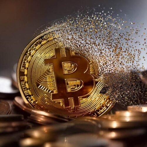 Bitcoin revine la MA de 200 de ore după stagnare a prețului