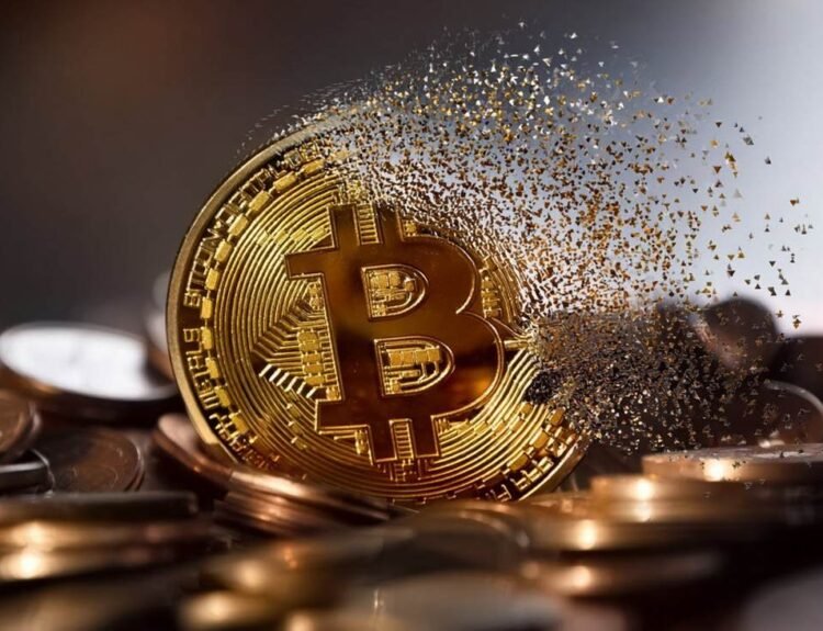 Bitcoin revine la MA de 200 de ore după stagnare a prețului