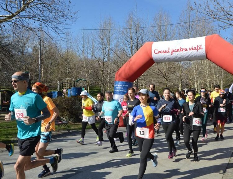 Maratonul "Run for Life": Sprijin pentru 50 de mame vulnerabile