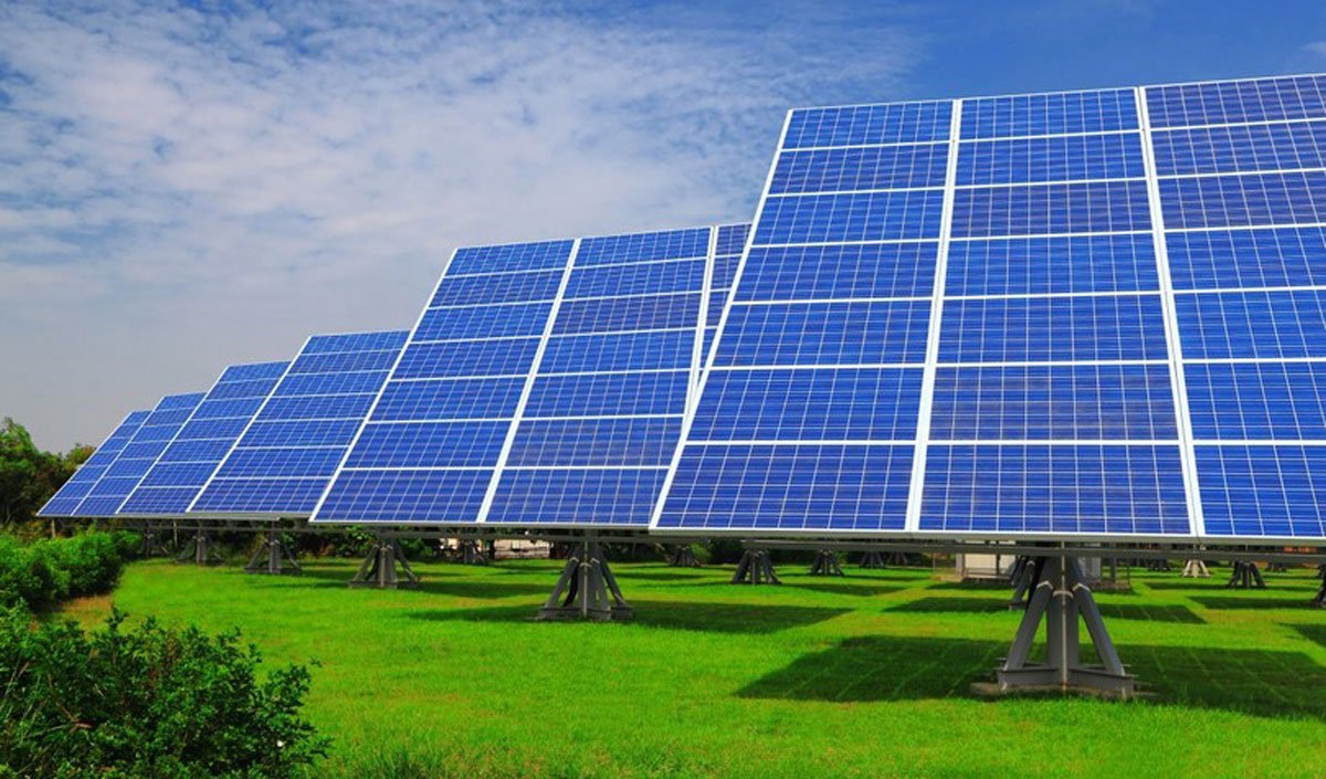 România va construi cel mai mare parc fotovoltaic din Europa