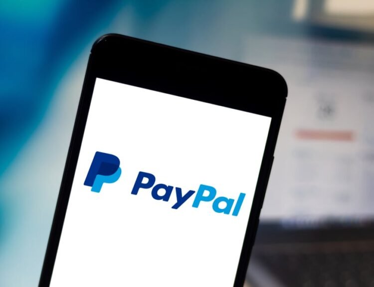 TCS Blockchain utilizează PayPal USD pentru facturi de camioane
