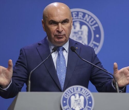 Bolojan: Măsuri pentru criza combustibililor în condiții de deficit