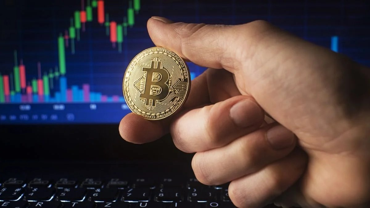 Cine este Satoshi Nakamoto, creatorul Bitcoin? Află totul!