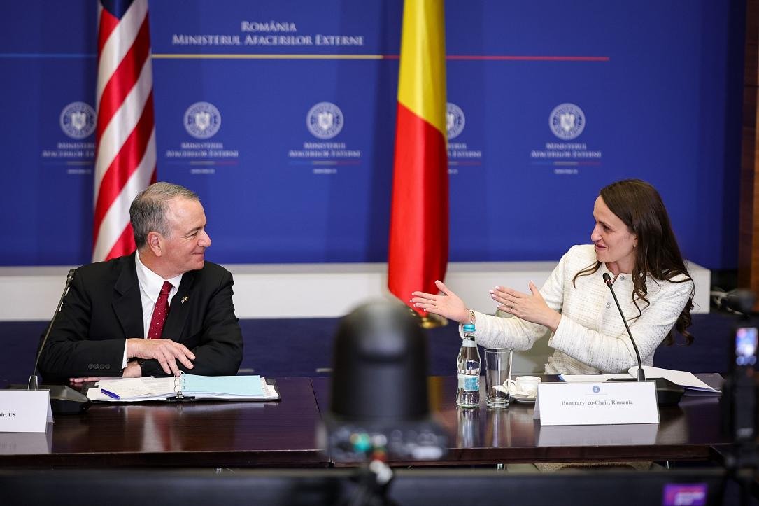 Miniștri și ambasadori la întâlnirea Comisiei Fulbright România-SUA