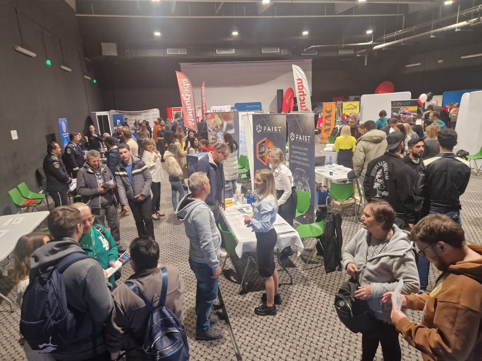 Oradea Job Expo: sute de locuri de muncă directe de la angajatori
