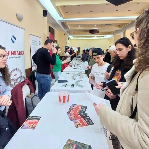 Târg de locuri de muncă inclusiv în București: conectare cu angajatorii