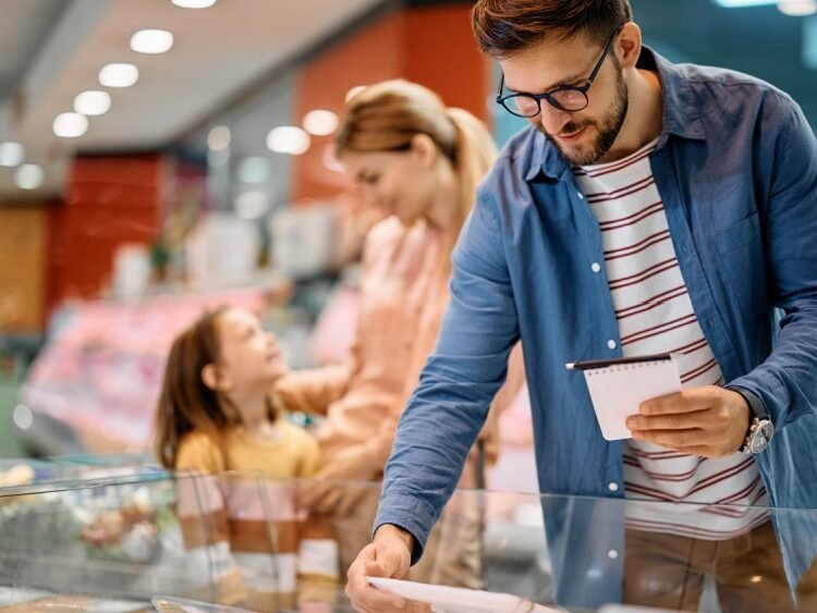 Consum real pe cap de locuitor în creștere în euro și UE