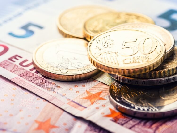 Creștere PIB de 0.1% în zona euro și UE în 2026
