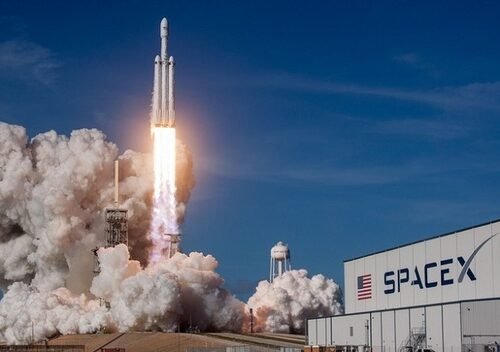 SpaceX investește 15 miliarde $ în Starship pentru lansări revoluționare