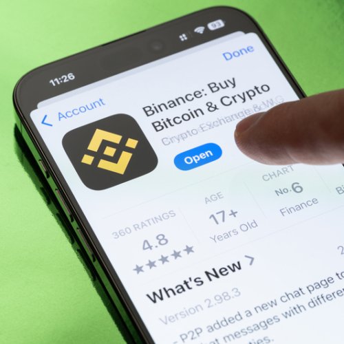 Binance va contacta utilizatorii din UE, inclusiv din România, în curând