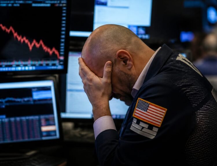 Dow Jones pierde câștigurile după prima rundă de măsuri ale Fed