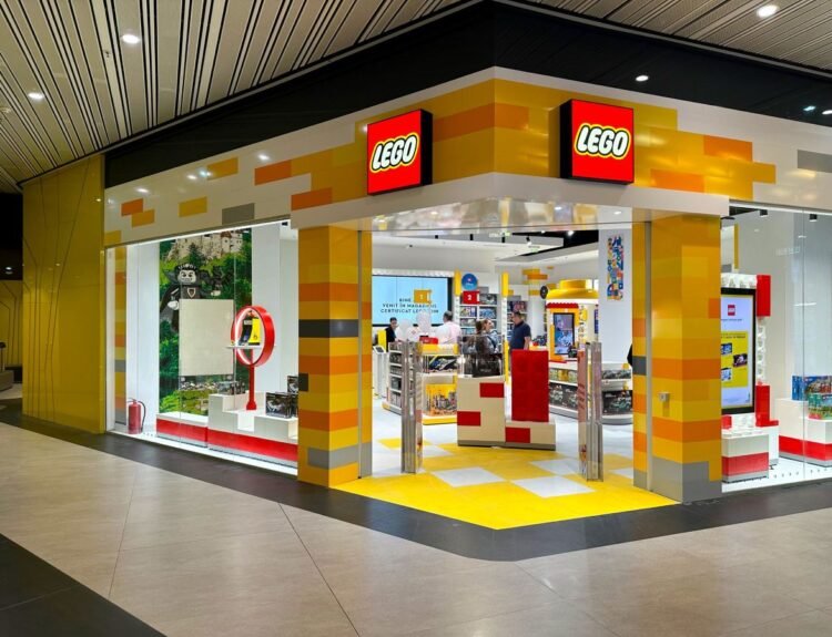 Magazin LEGO Brick Depot în RIVUS: O lume de peste un milion de cărămizi