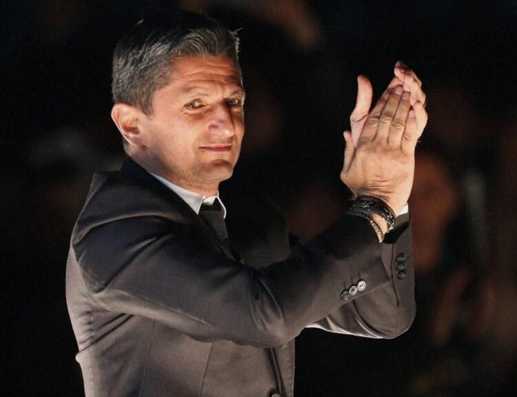 Răzvan Lucescu părăsește echipa PAOK Thessaloniki după un sezon în Grecia