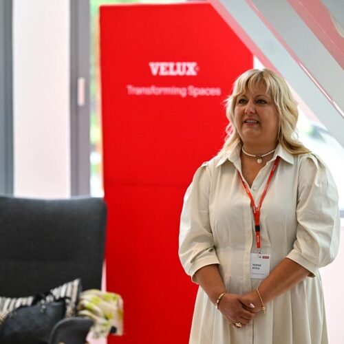 VELUX România investește în feronerie modernă pentru feronerie de lucarne electrice