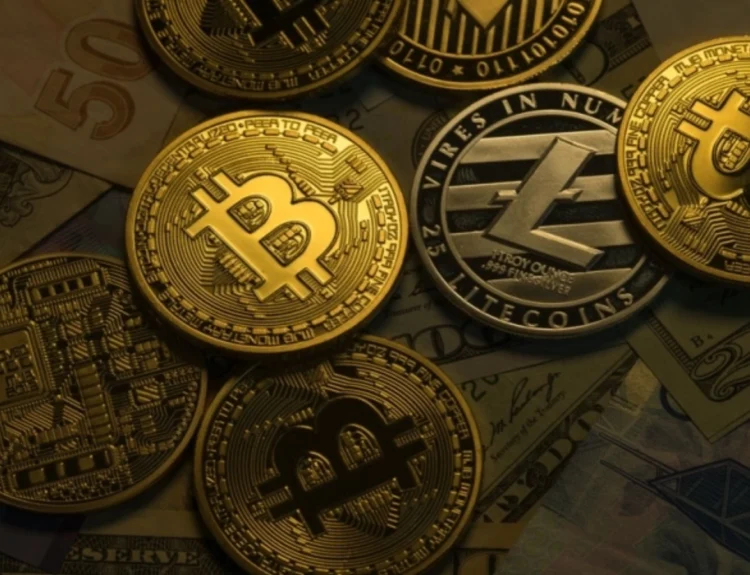 XRP performează bine pe o piață în scădere, depășind Bitcoin și Solana