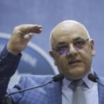 Procurorii români confiscă bunuri ale lui Raed Arafat în cazul elicopterelor