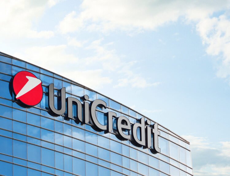 UniCredit: România ar putea avea o ușoară creștere economică în 2026