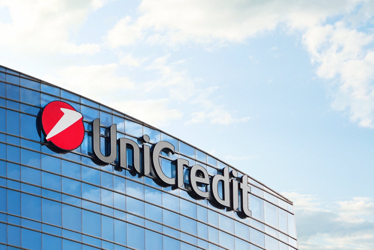 UniCredit: România ar putea avea o ușoară creștere economică în 2026