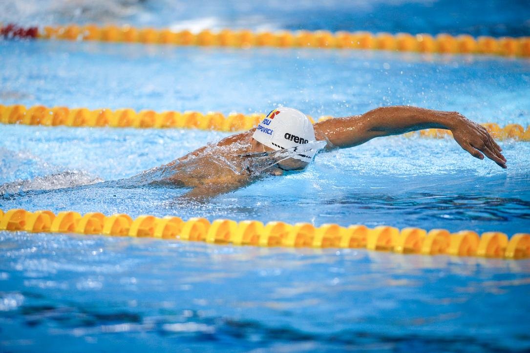 David Popovici cucerește al treilea titlu european la 200m liber după succesul de la 100m