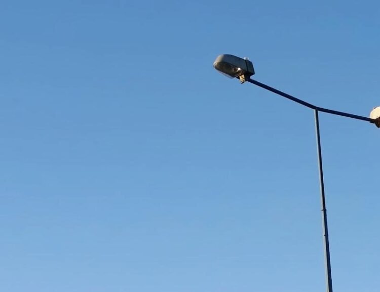 Iași limitează iluminatul stradal noaptea din cauza crizei energetice
