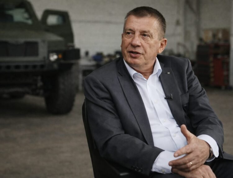 România reia producția de blindate după testele NATO reușite