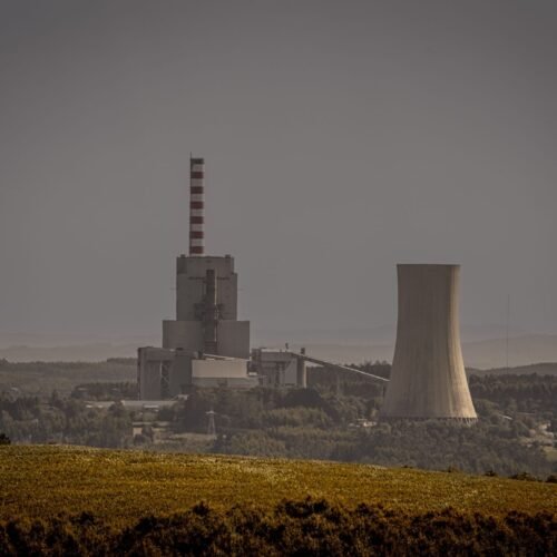 ELCEN vinde energie pentru iarna 2026-2027 la prețuri record de 1.082 lei/MWh