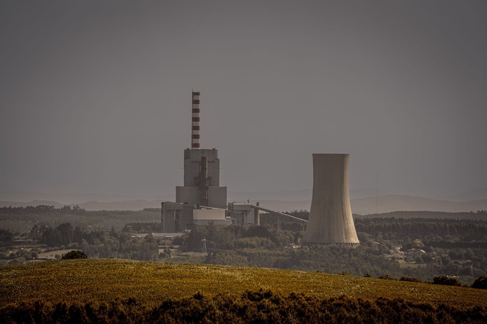ELCEN vinde energie pentru iarna 2026-2027 la prețuri record de 1.082 lei/MWh