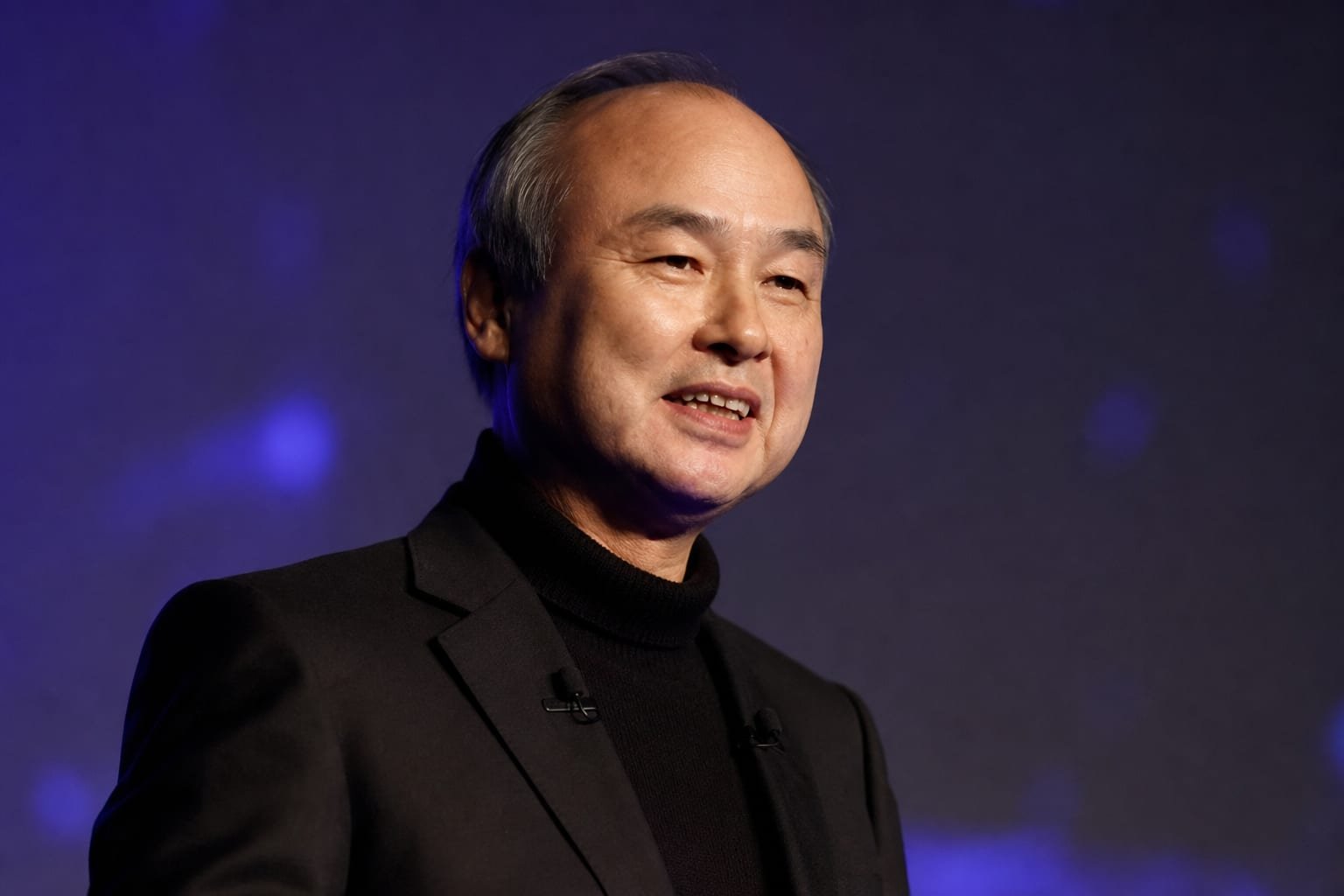 SoftBank își crește investițiile în OpenAI, în timp ce CDS-ul urcă peste 400 bp