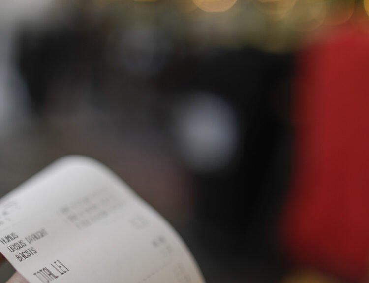 Bonurile fără cod QR riscă amenzi de 4.000 lei după suspendare