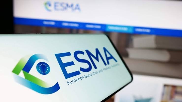 Noul regulament ESMA: Impact major pentru 2 milioane de români cu investiții