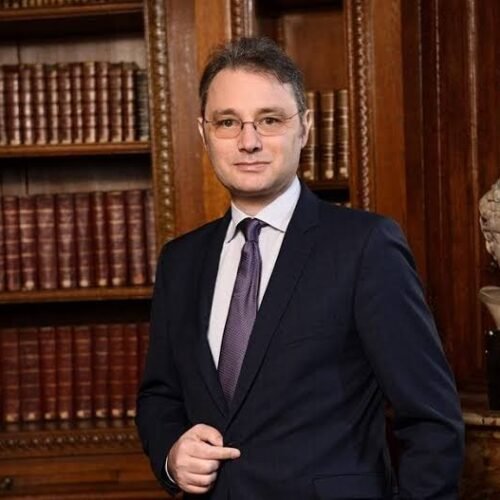 Premierul desemnat discută aspectele cheie pentru formarea Guvernului