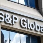 S&P va anunța impactul ratingului României asupra economiei locale
