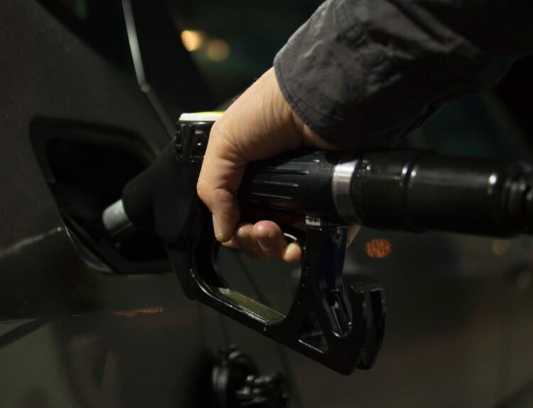 Veniturile din accize și TVA pe carburanți depășesc 37 miliarde lei anual
